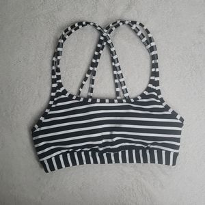 Athleta fully focus sports bra